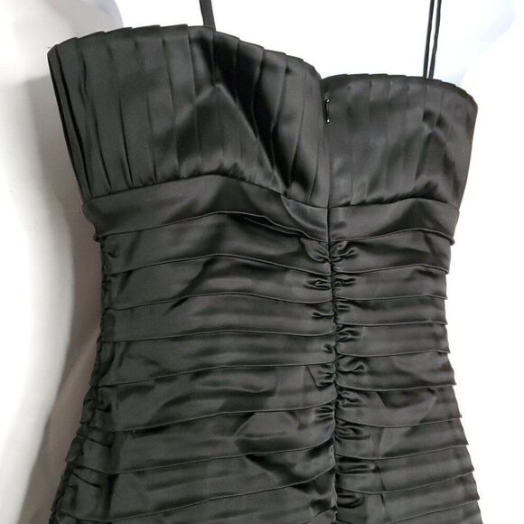 Calvin Klein Black Dress Sz 4 Cocktail Party Evening Ruched Pleats Strapless - Picture 4 of 6